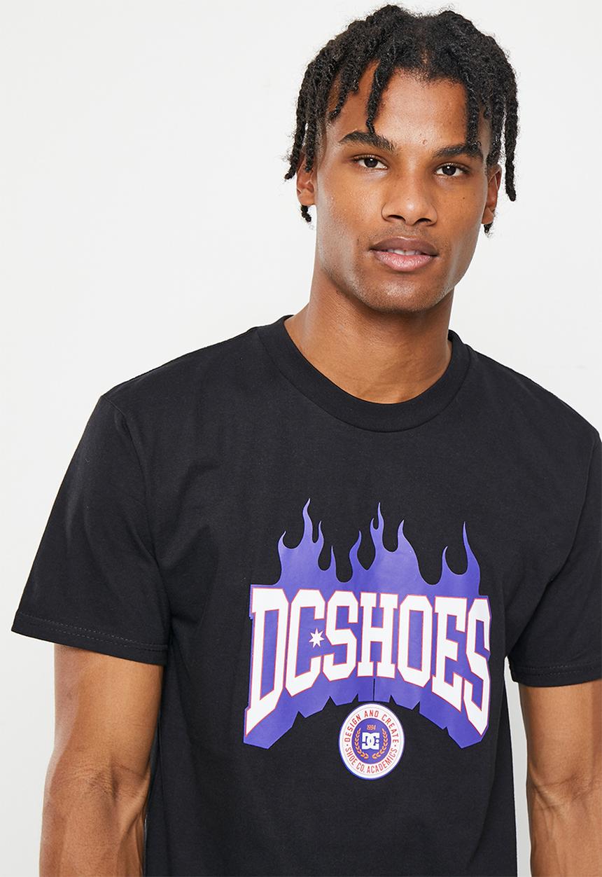 DC - Academics short sleeve - black