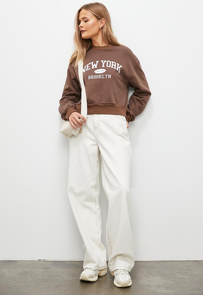 Blake - Tonal graphic - chocolate