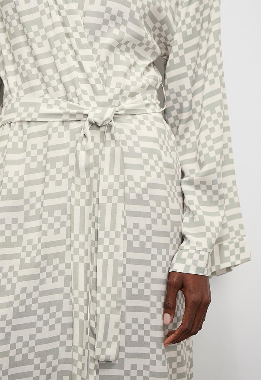 Superbalist - Long sleeve robe - off white & grey