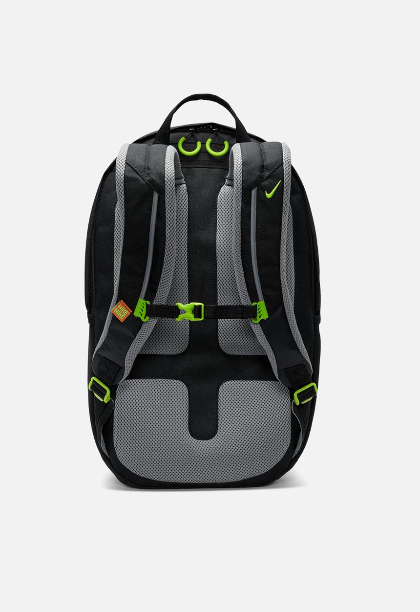 Nike - Nike hike-black/particle grey/atomic green