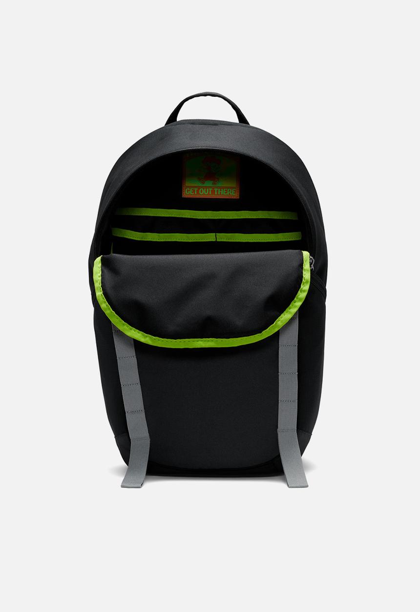 Nike - Nike hike-black/particle grey/atomic green