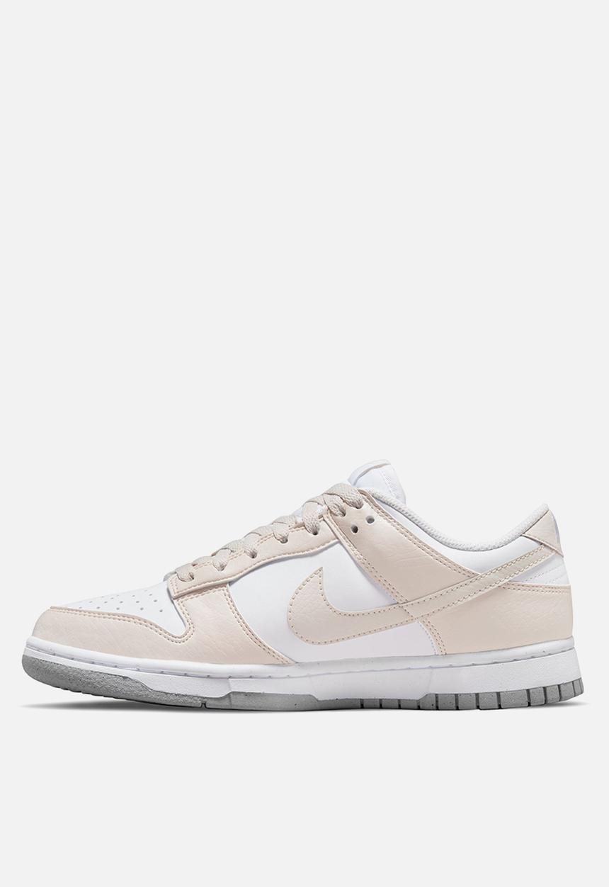 Nike - W Nike dunk low next nature - white