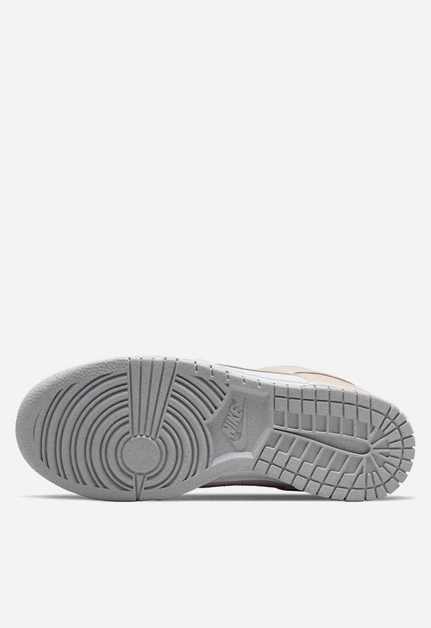 Nike - W Nike dunk low next nature - white
