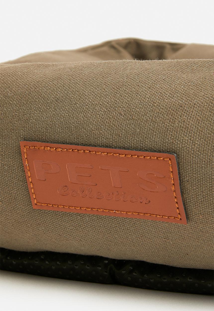Pet Collection - Perry pet bed - sand