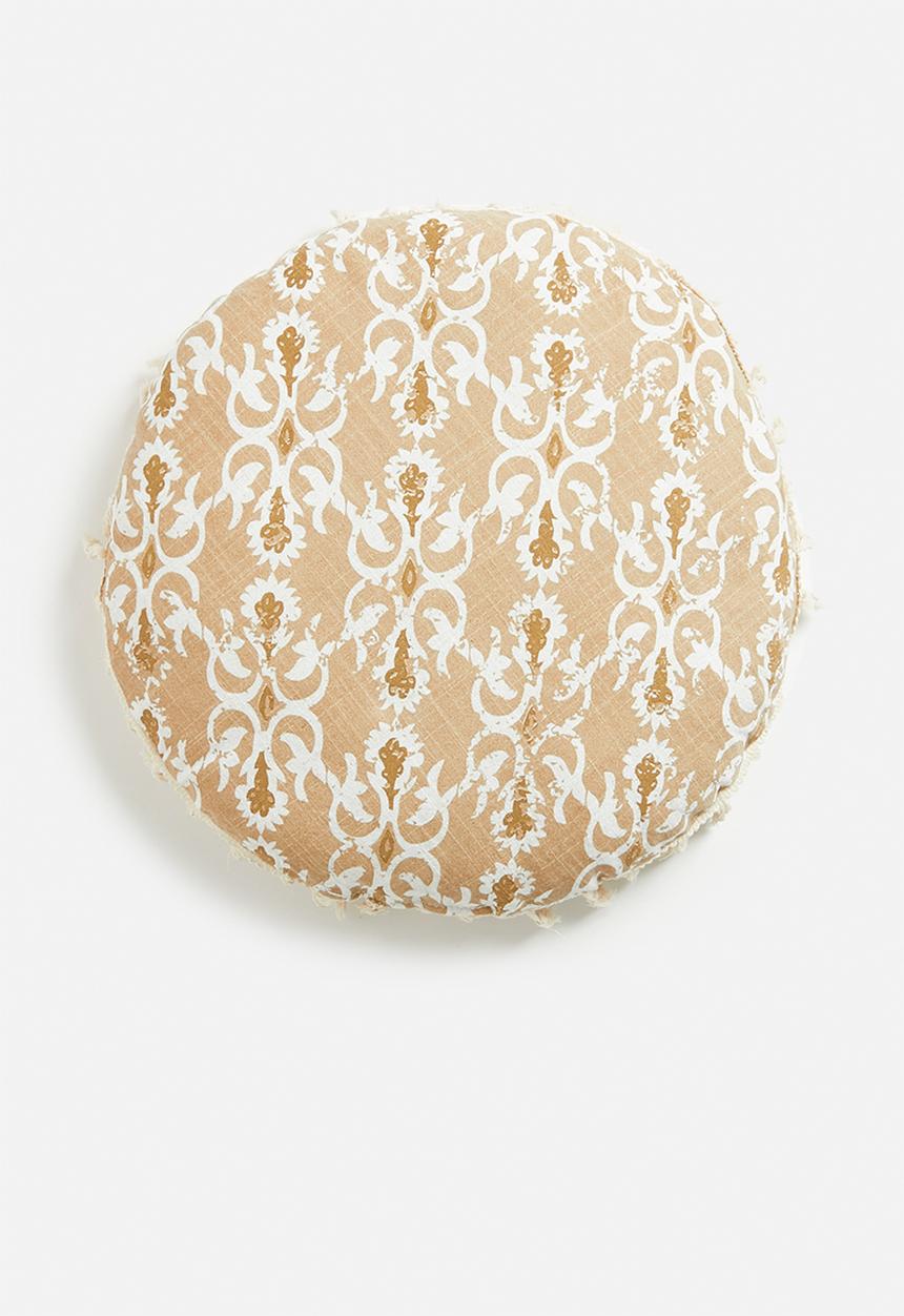 H&S - Outdoor tassel cushion - brown