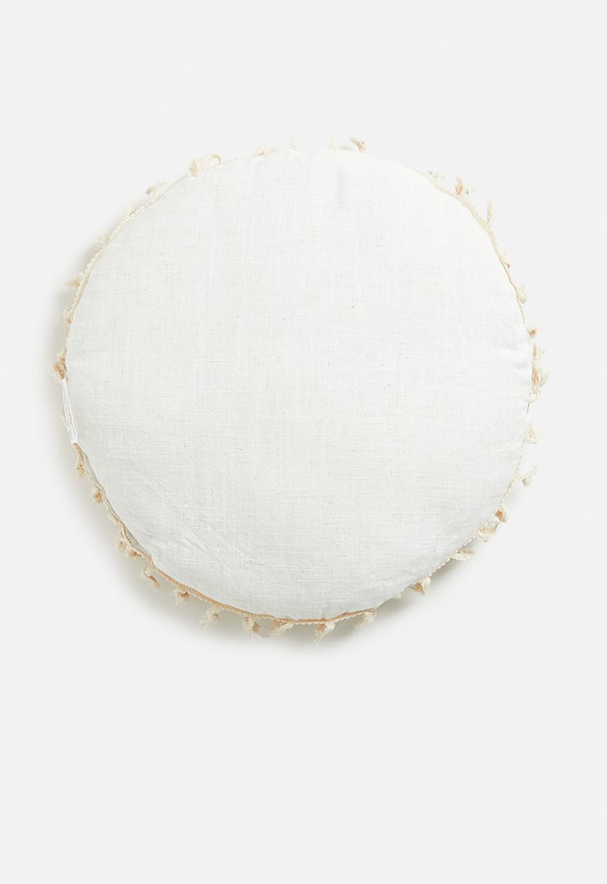 H&S - Outdoor tassel cushion - brown