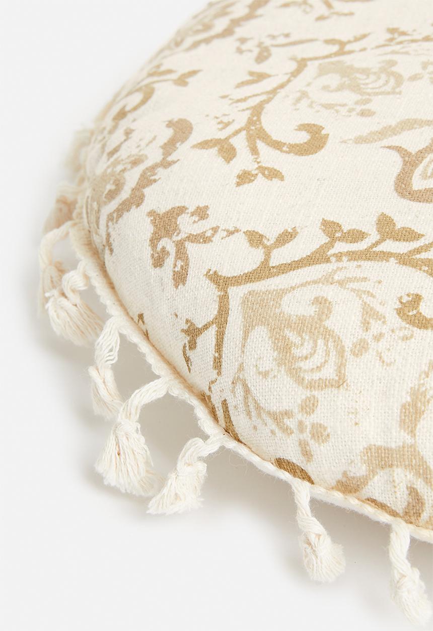 H&S - Outdoor tassel cushion - grey & stone