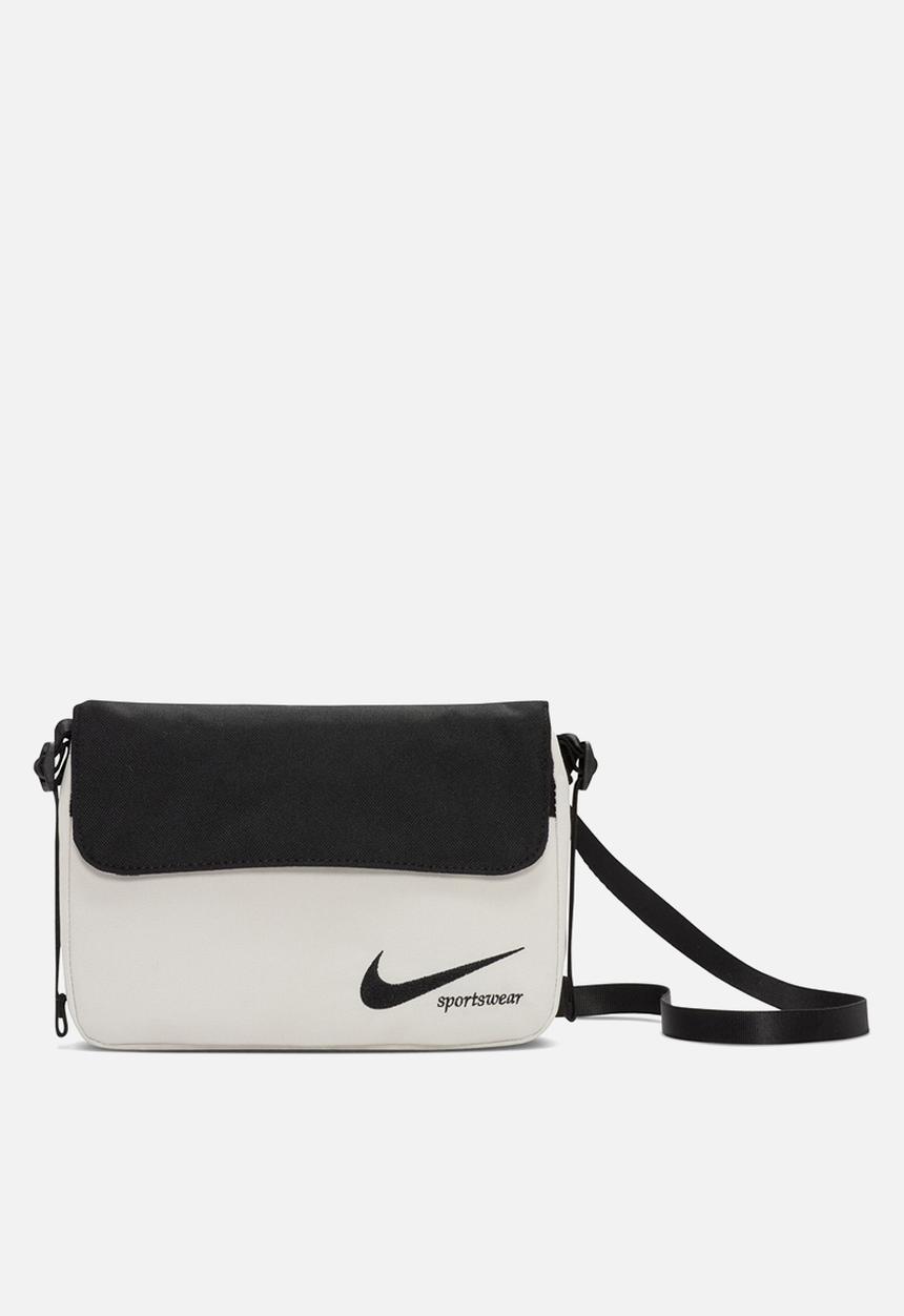 Nike - Nike futura - black / lt orewood brn / black