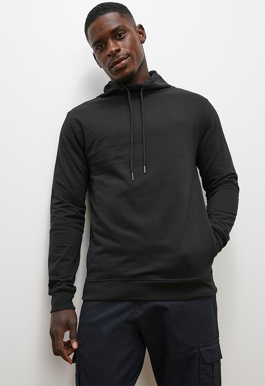 Lark & Crosse - Brent funnel neck sweat - black