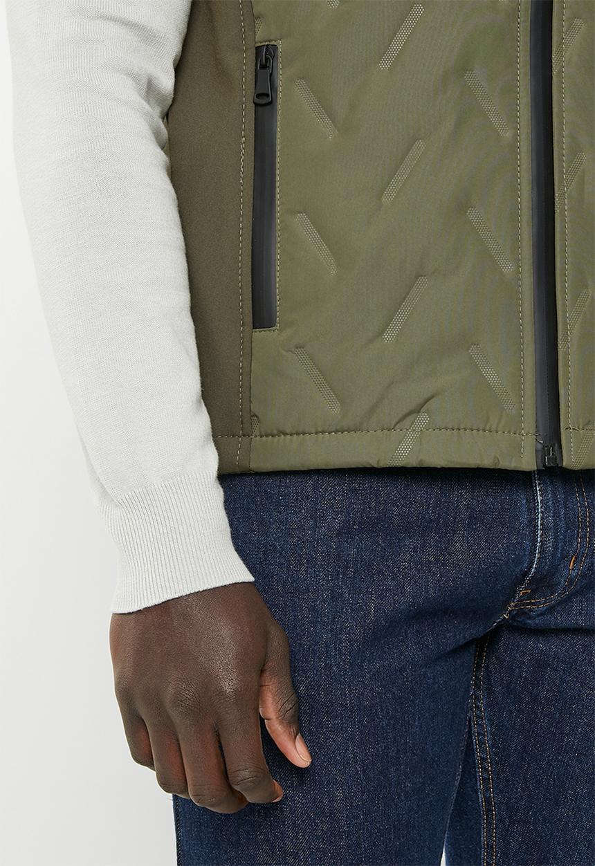 basicthread - Sleeveless reg fit bomber jacket - olive