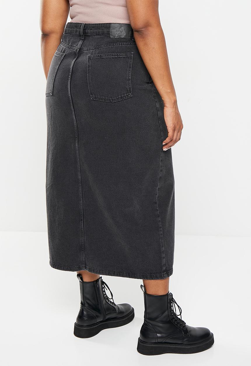 Cotton On - Plus bailey denim maxi skirt - graphite black