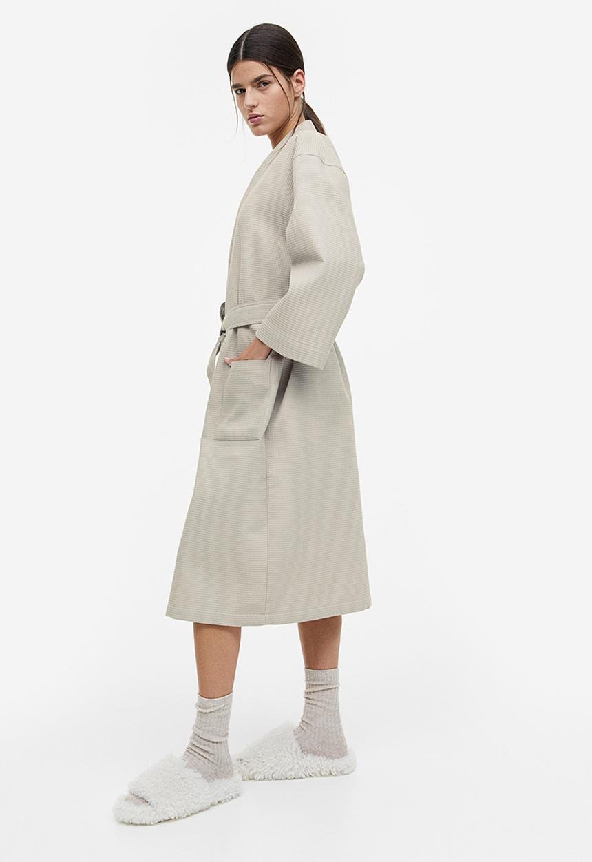 H&M - Waffled dressing gown - light beige