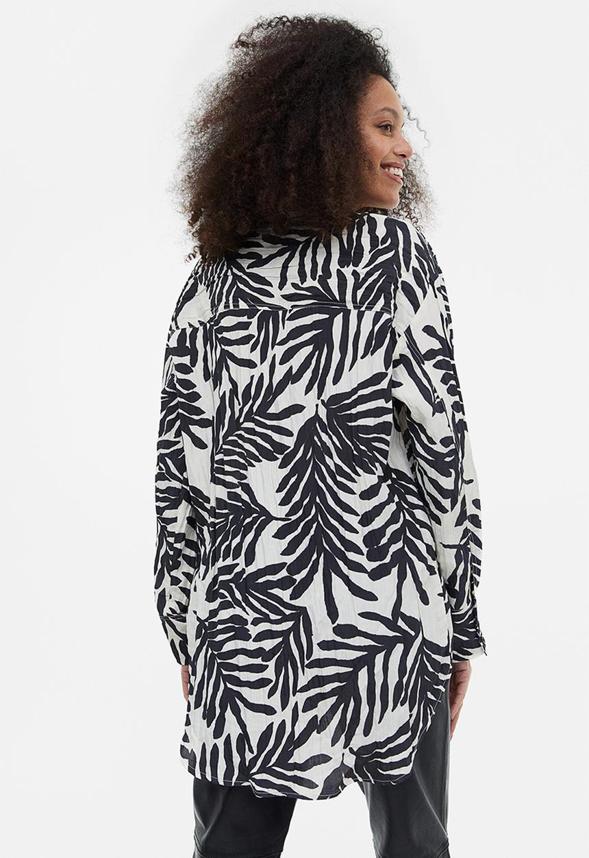 H&M - Crinkled chiffon shirt - white/leaf-patterned