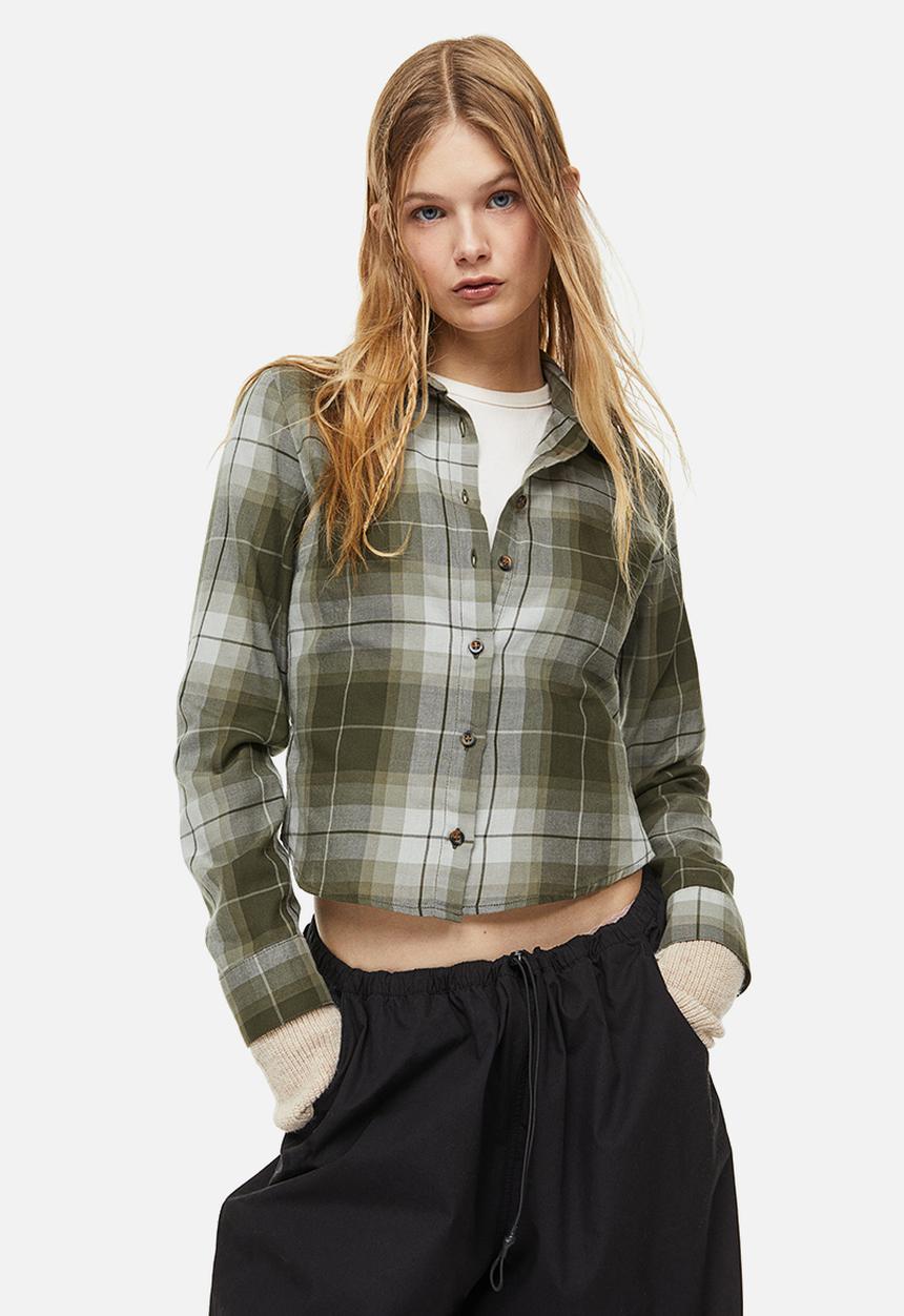 H&M - Fitted cotton shirt - khaki green/checked 