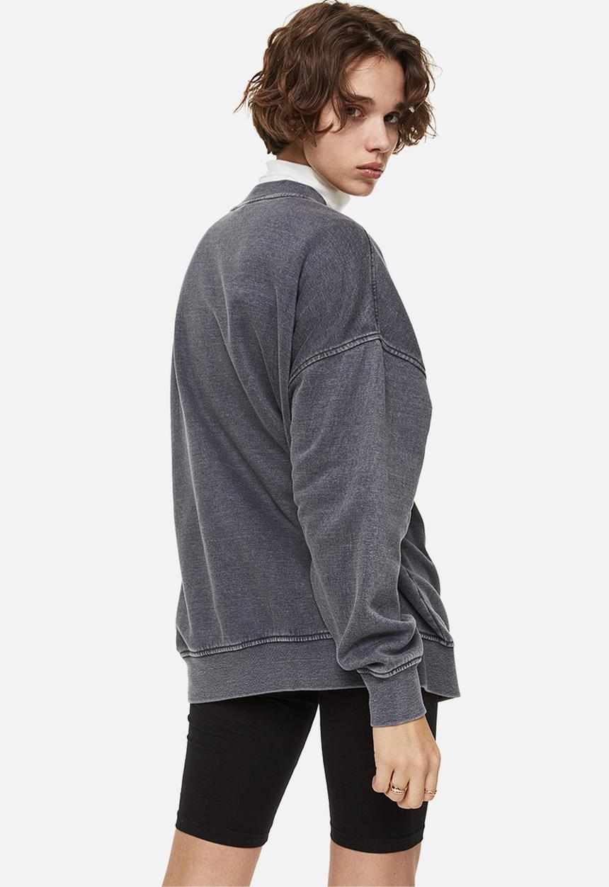 H&M - Oversized motif-detail sweatshirt - black/chicago 