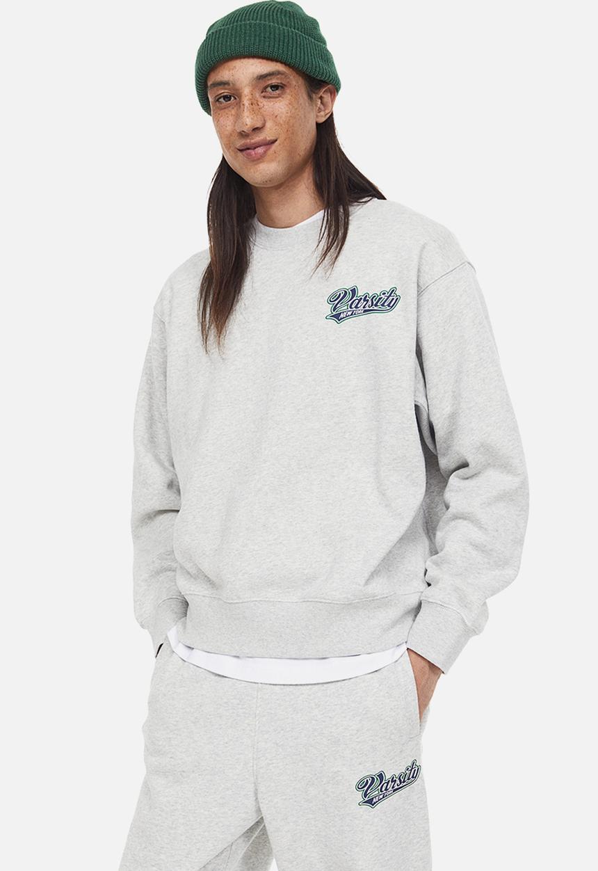 H&M - Oversized fit printed sweatshirt - light grey marl / varsity 