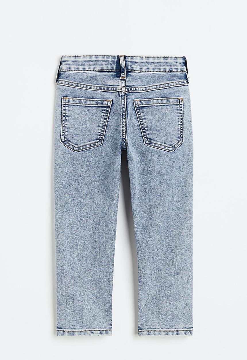 H&M - Relaxed tapered fit jeans - light denim blue 
