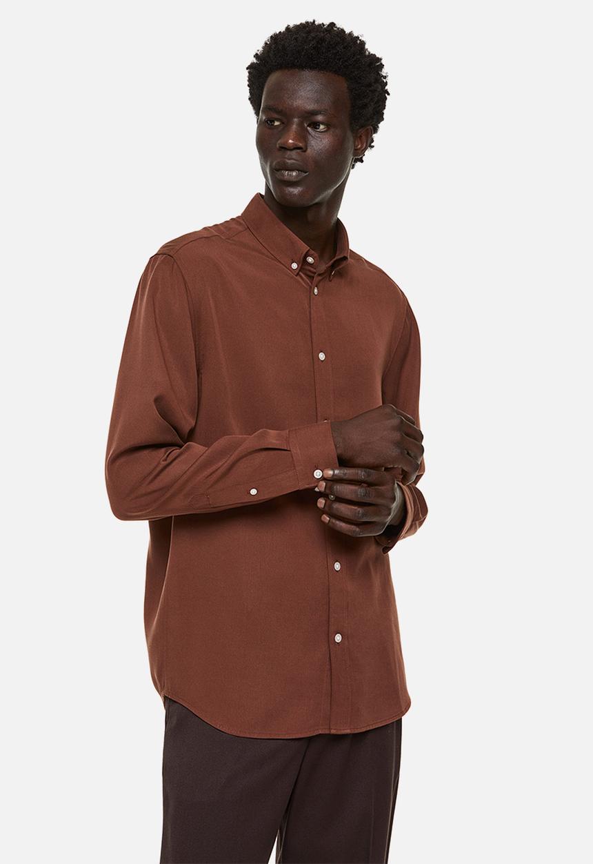 H&M - Regular fit lyocell shirt - dark brown 