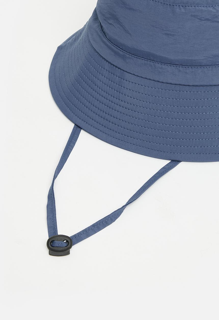 Superbalist - Jeremiah bucket hat - blue