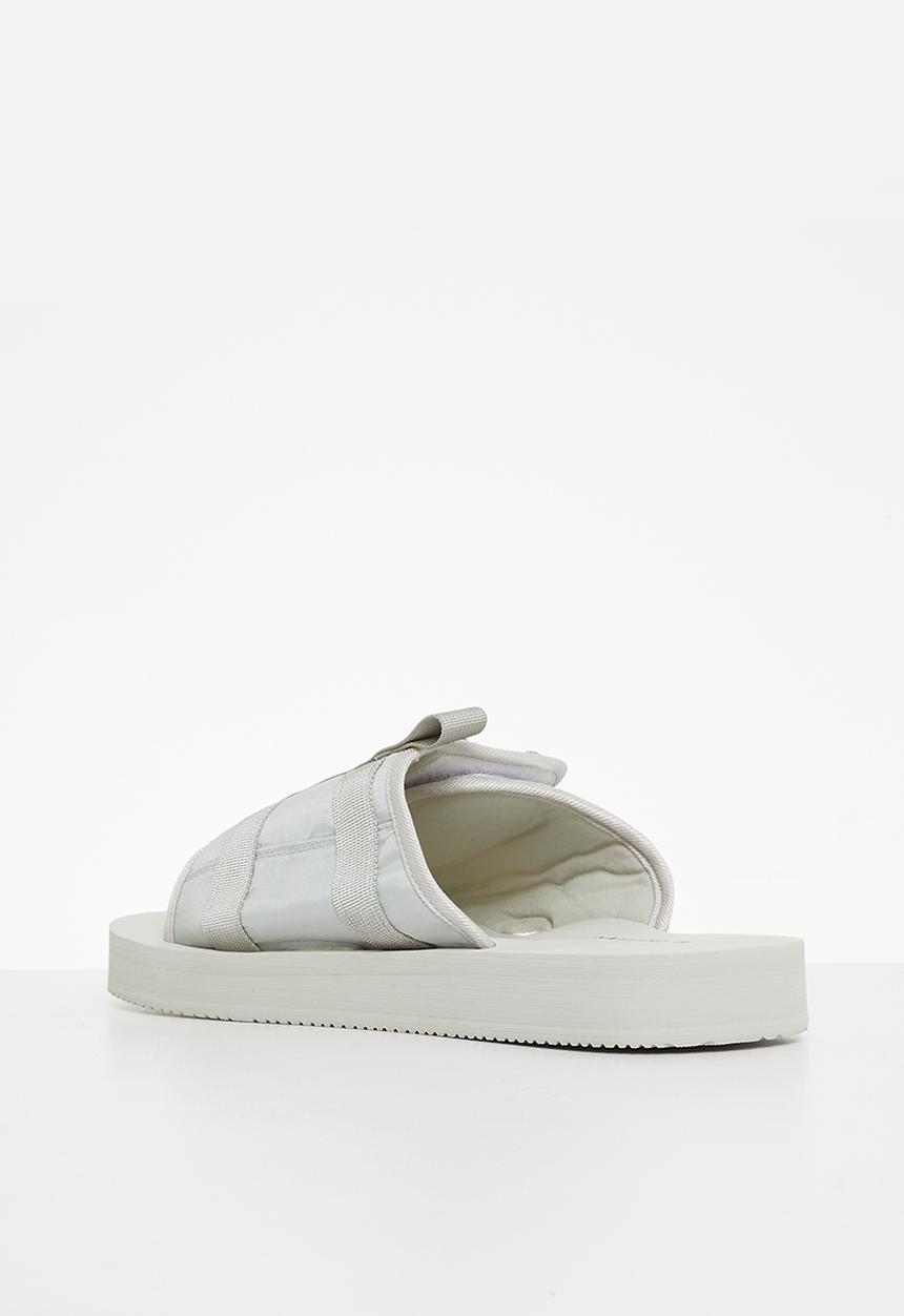 Jonathan D - J jack nylon & mesh sandal - fog