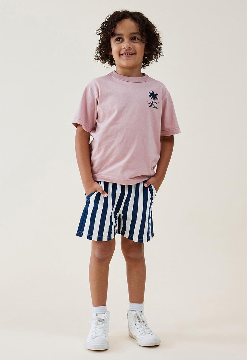 Cotton On - Henry slouch short - in the navy/vanilla stripe