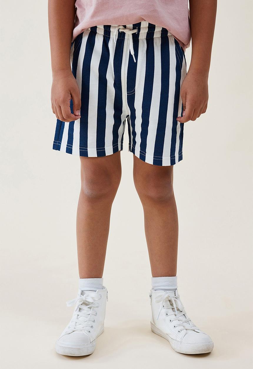 Cotton On - Henry slouch short - in the navy/vanilla stripe
