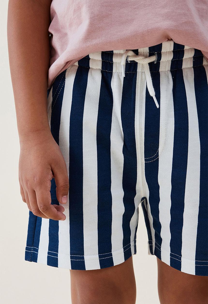 Cotton On - Henry slouch short - in the navy/vanilla stripe