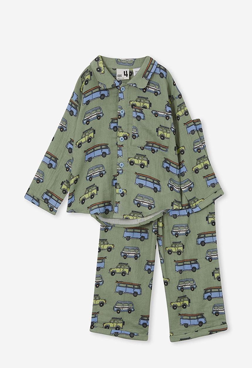Cotton On - Austin long sleeve pyjama set - deep sage/retro vans
