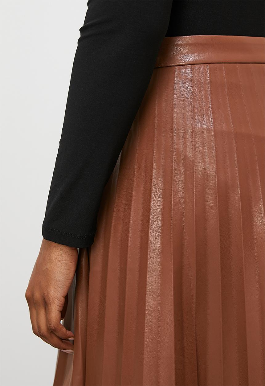 Superbalist - Pu pleated skirt - tobacco