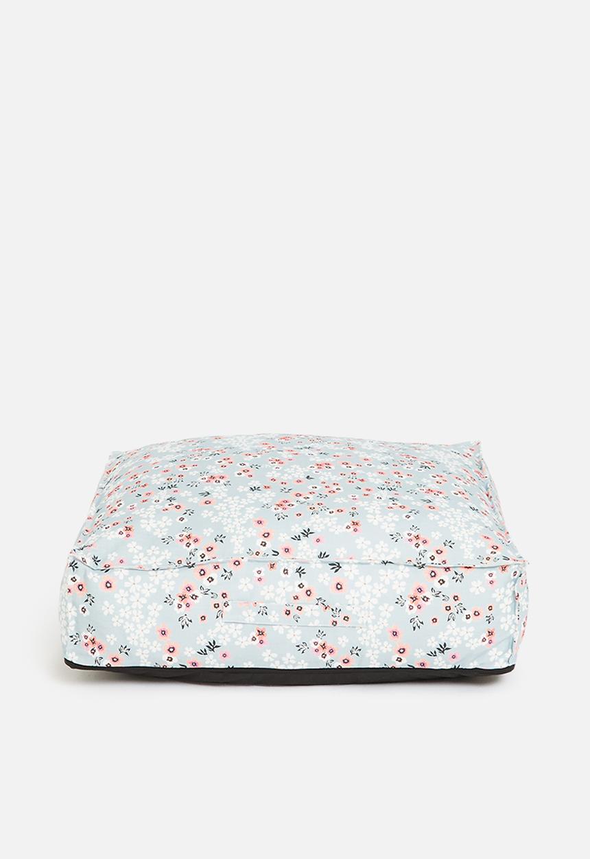 Sixth Floor - Selina large ditsy floor cushion - multi