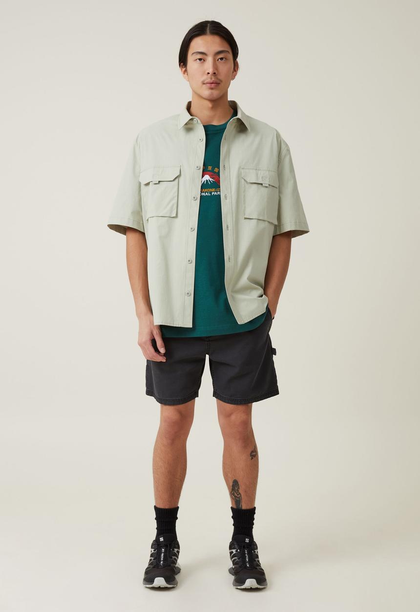 Cotton On - Heavy weight graphic T-shirt - evergreen/mt fuji hiking