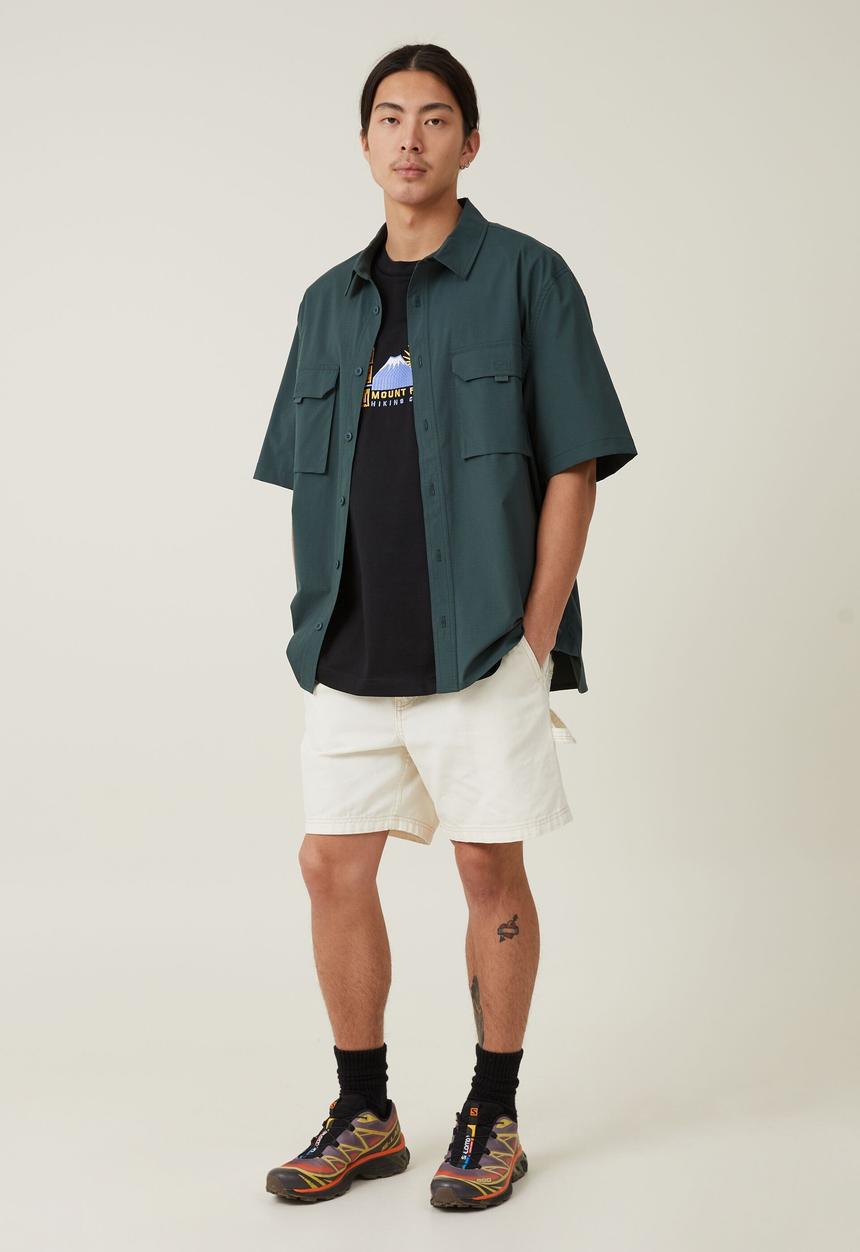 Cotton On - Heavy weight graphic T-shirt - black/mount fuji