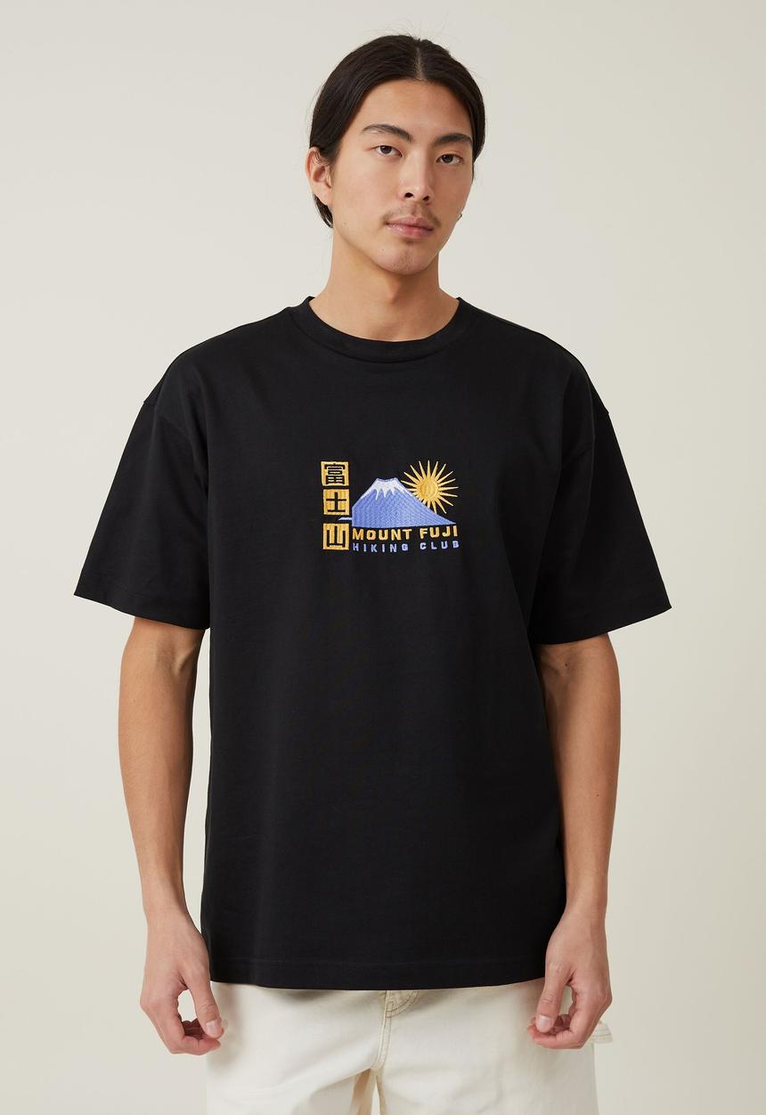 Cotton On - Heavy weight graphic T-shirt - black/mount fuji