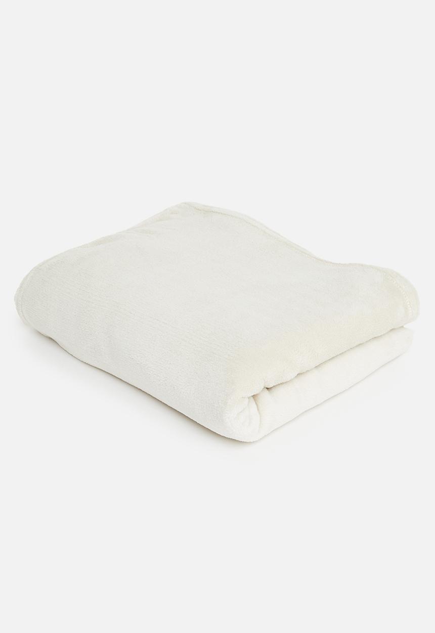 Sixth Floor - Coral fleece throw - stone