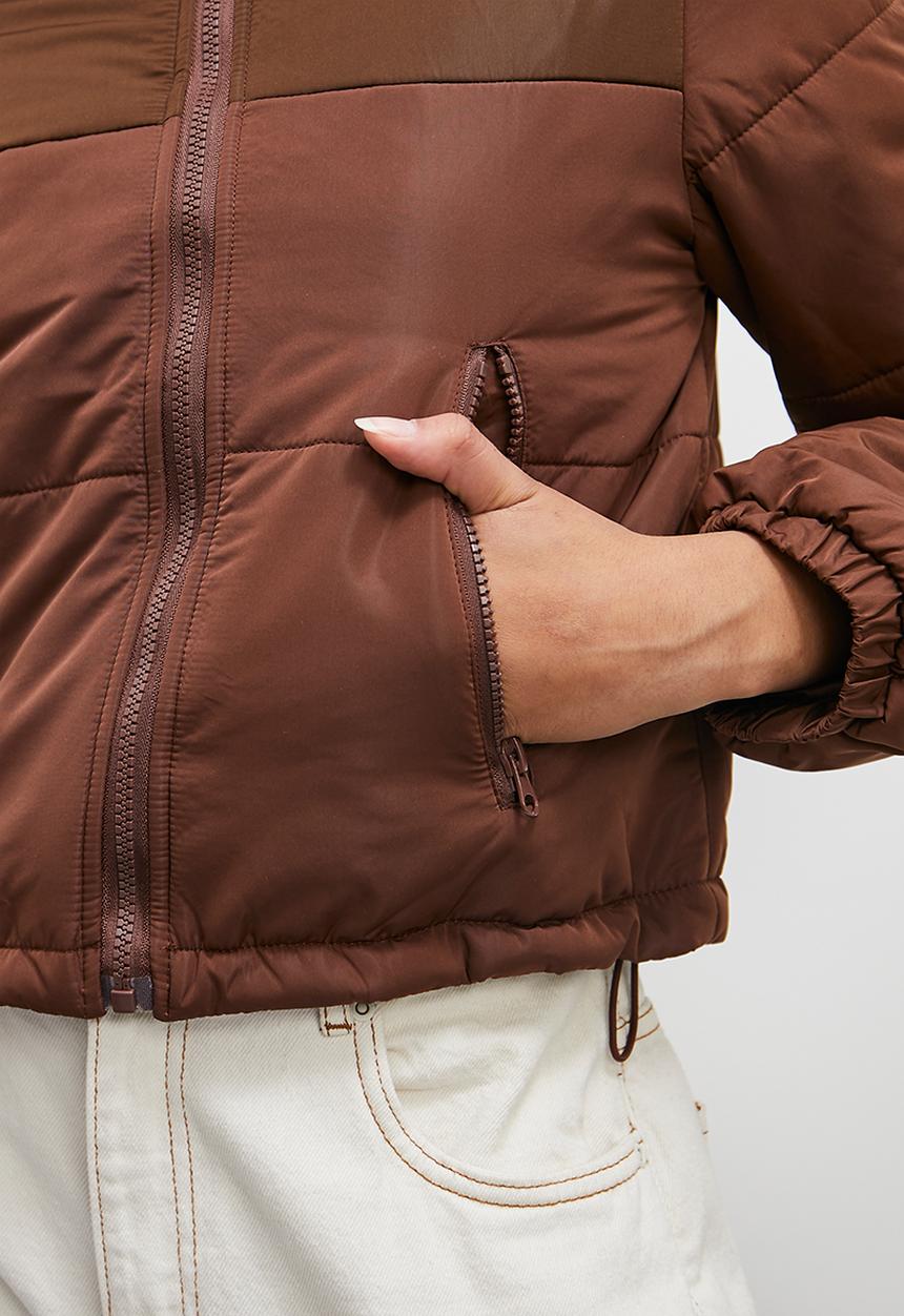 Blake - Cropped puffer - choc