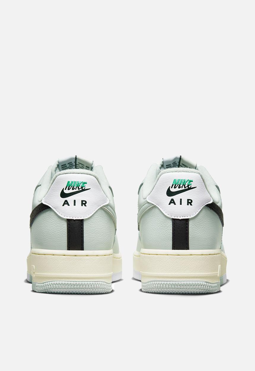 Nike - Air Force 1 '07 LV8 