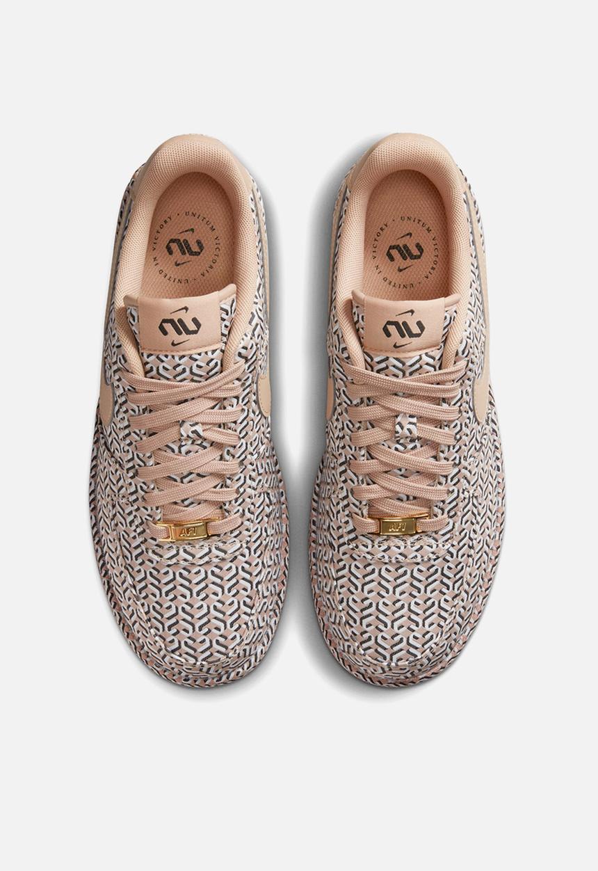 Nike - Air Force 1 lx