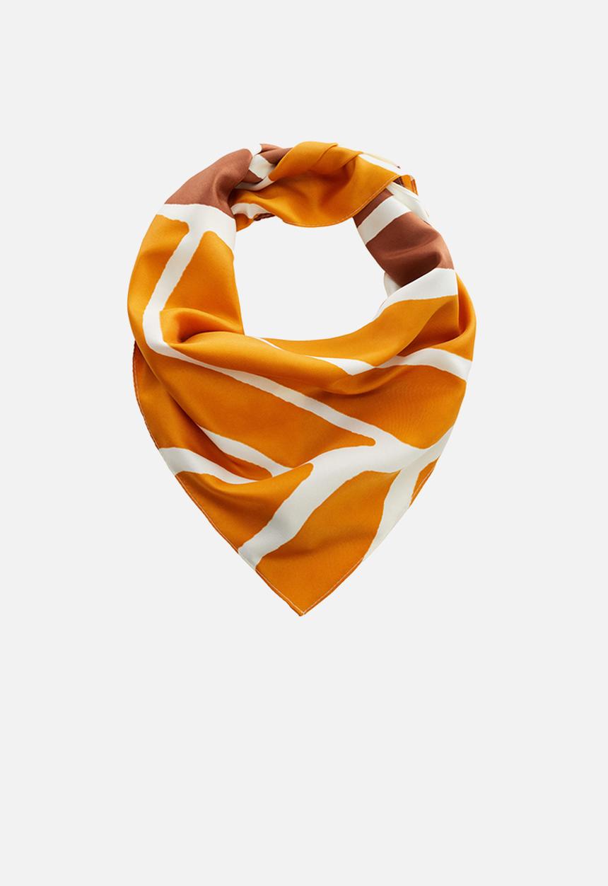 MANGO - Neck scarf hojas - brown