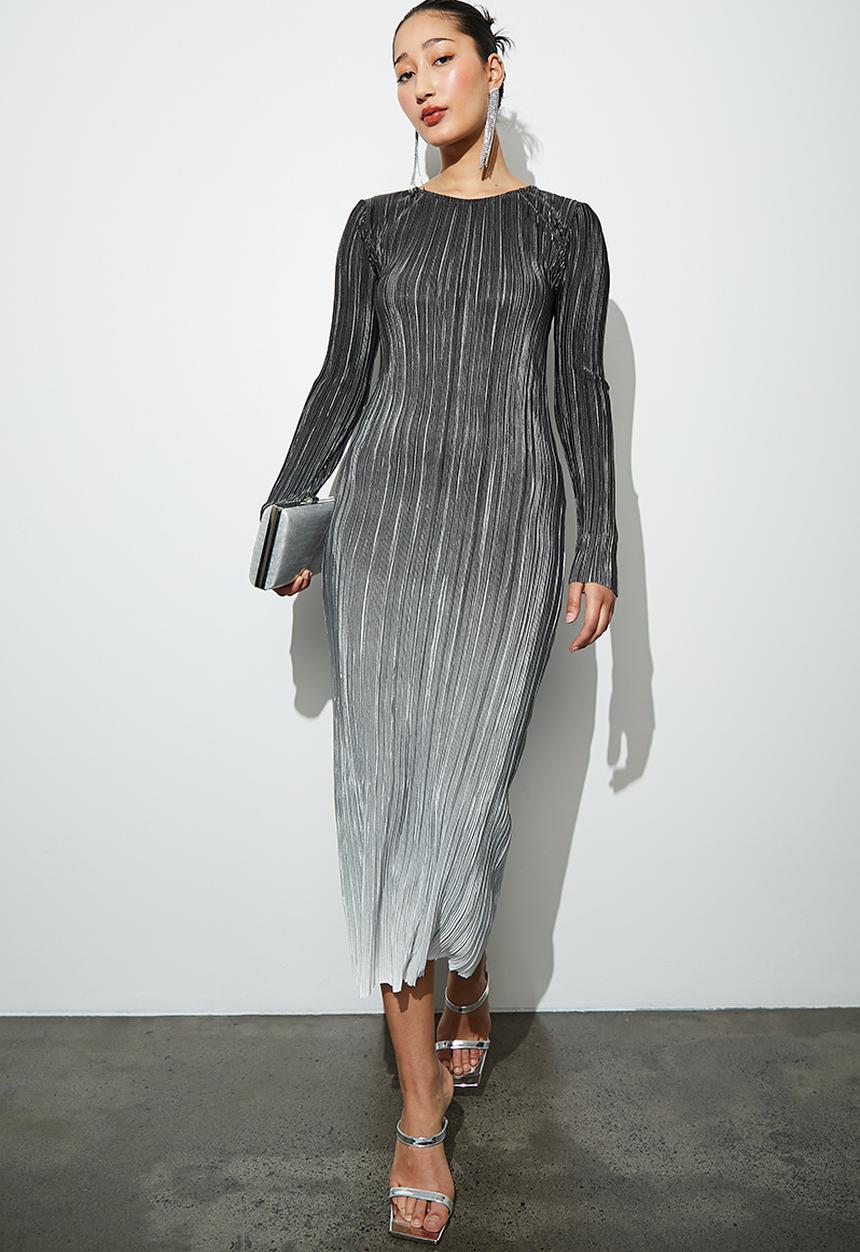Superbalist - Plisse long sleeve column dress - black ombre