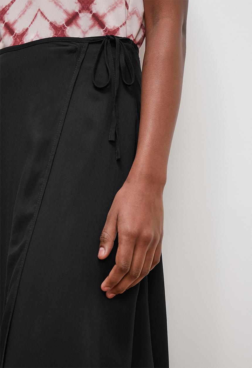 edit - Easy wrap maxi skirt - black