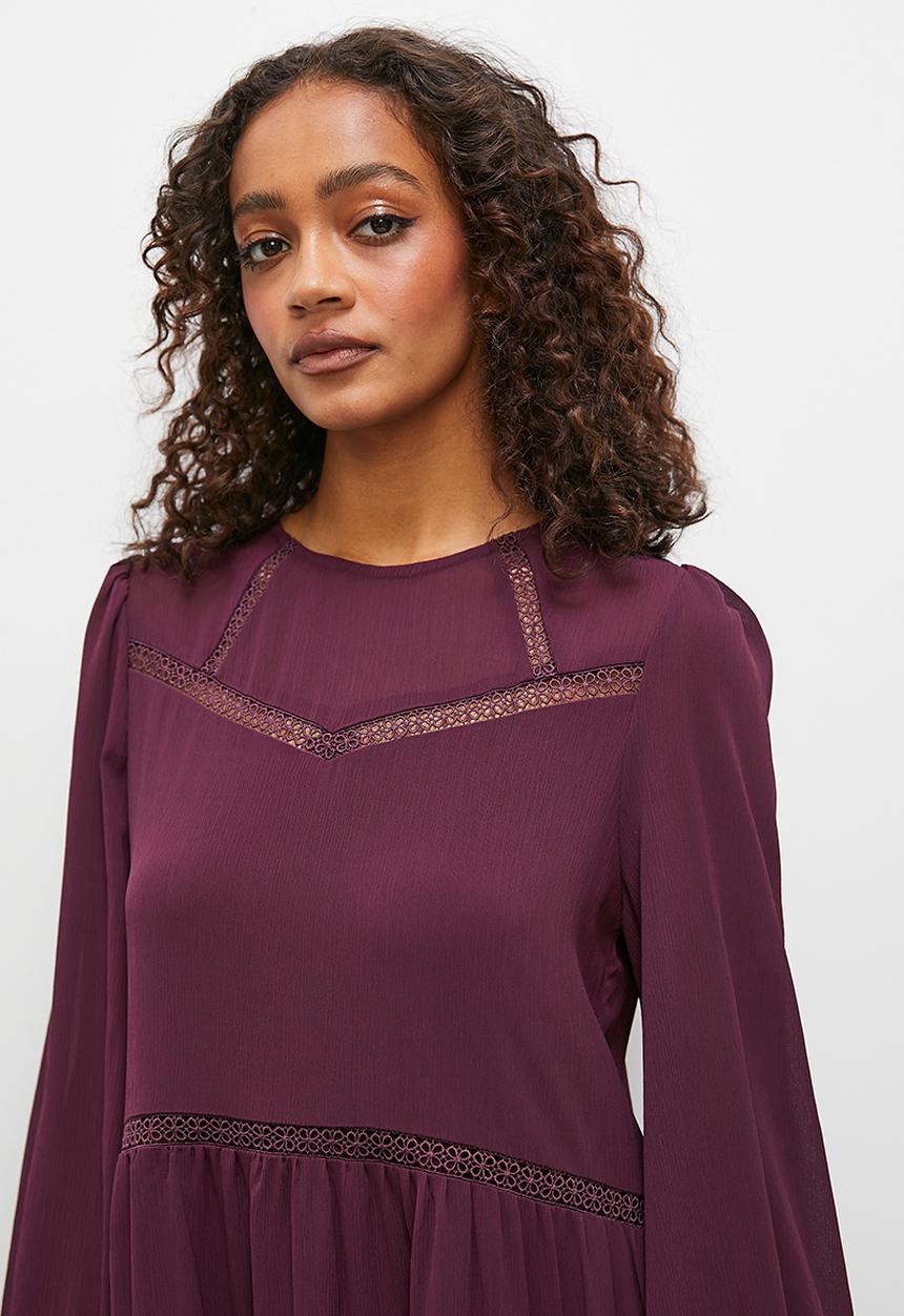 Superbalist - Lace inset midi dress with ruffle detail - wine