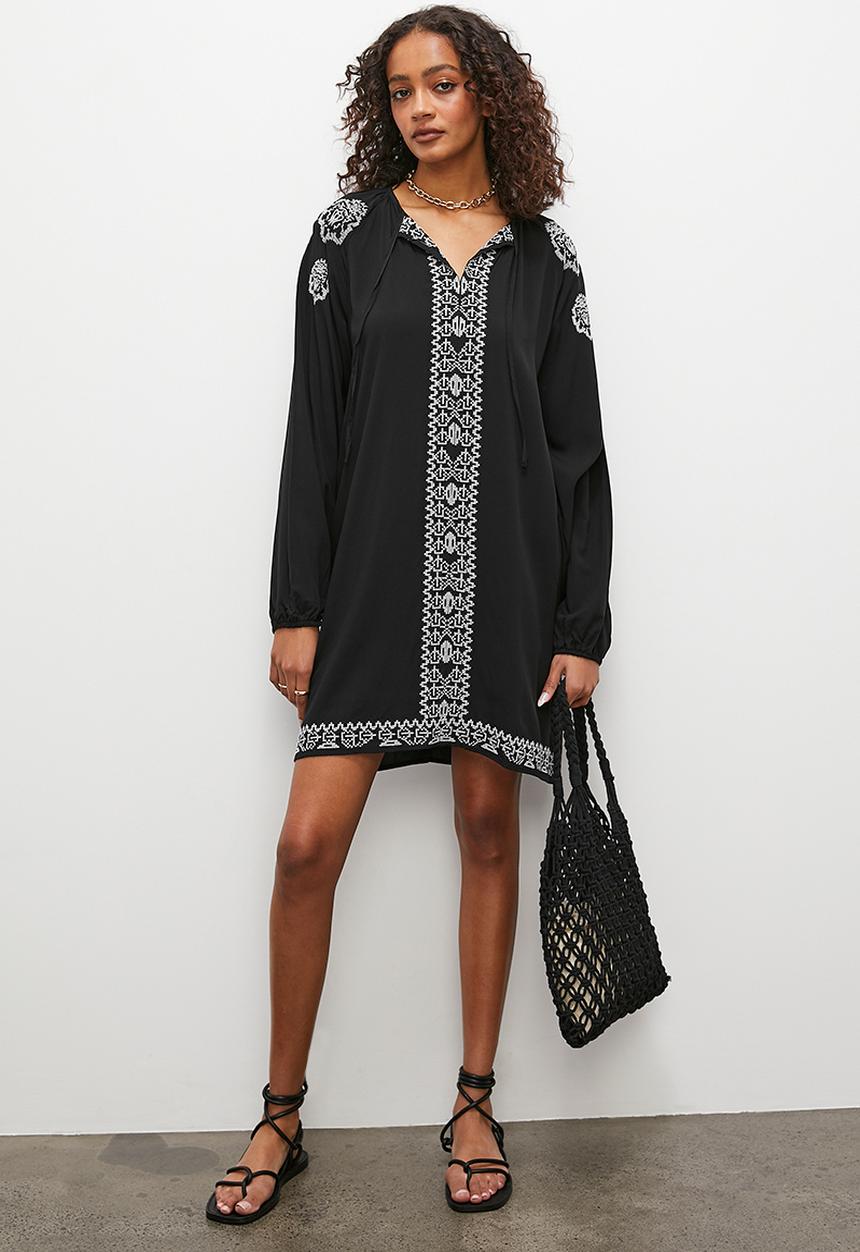 Superbalist - Embroidery tunic mini dress - black & white