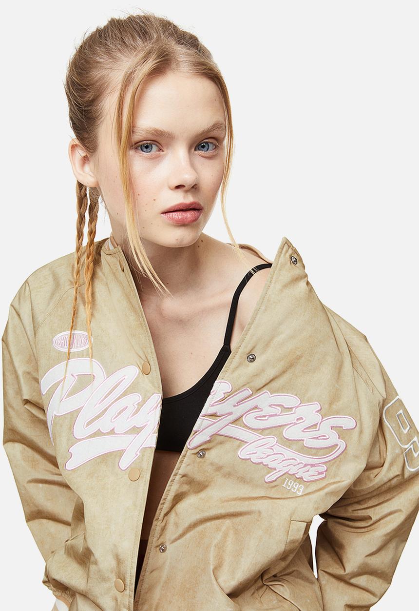 H&M - Embroidered baseball jacket - light beige/players 