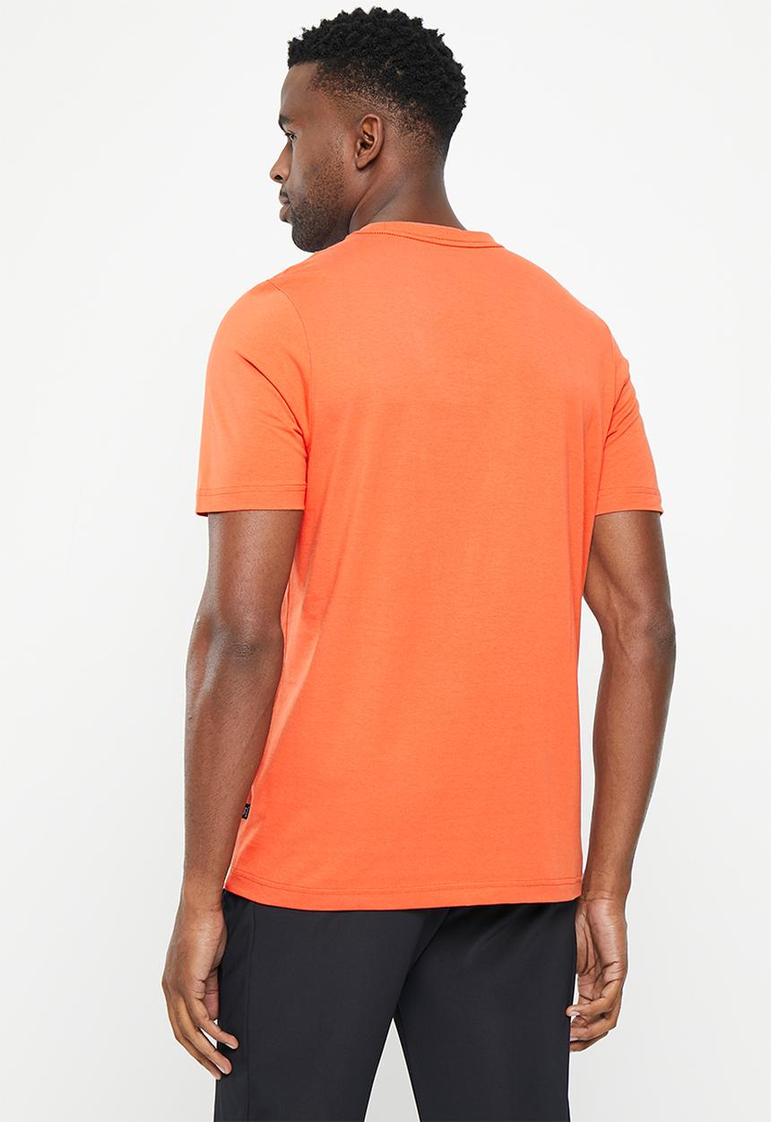 PUMA - Ess logo tee  - chili powder