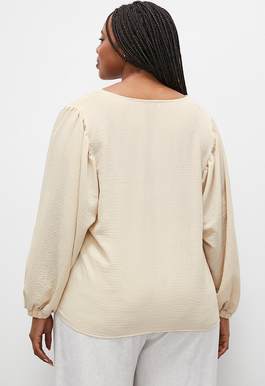 Superbalist - Balloon sleeve v-neck shell - perfectly pale