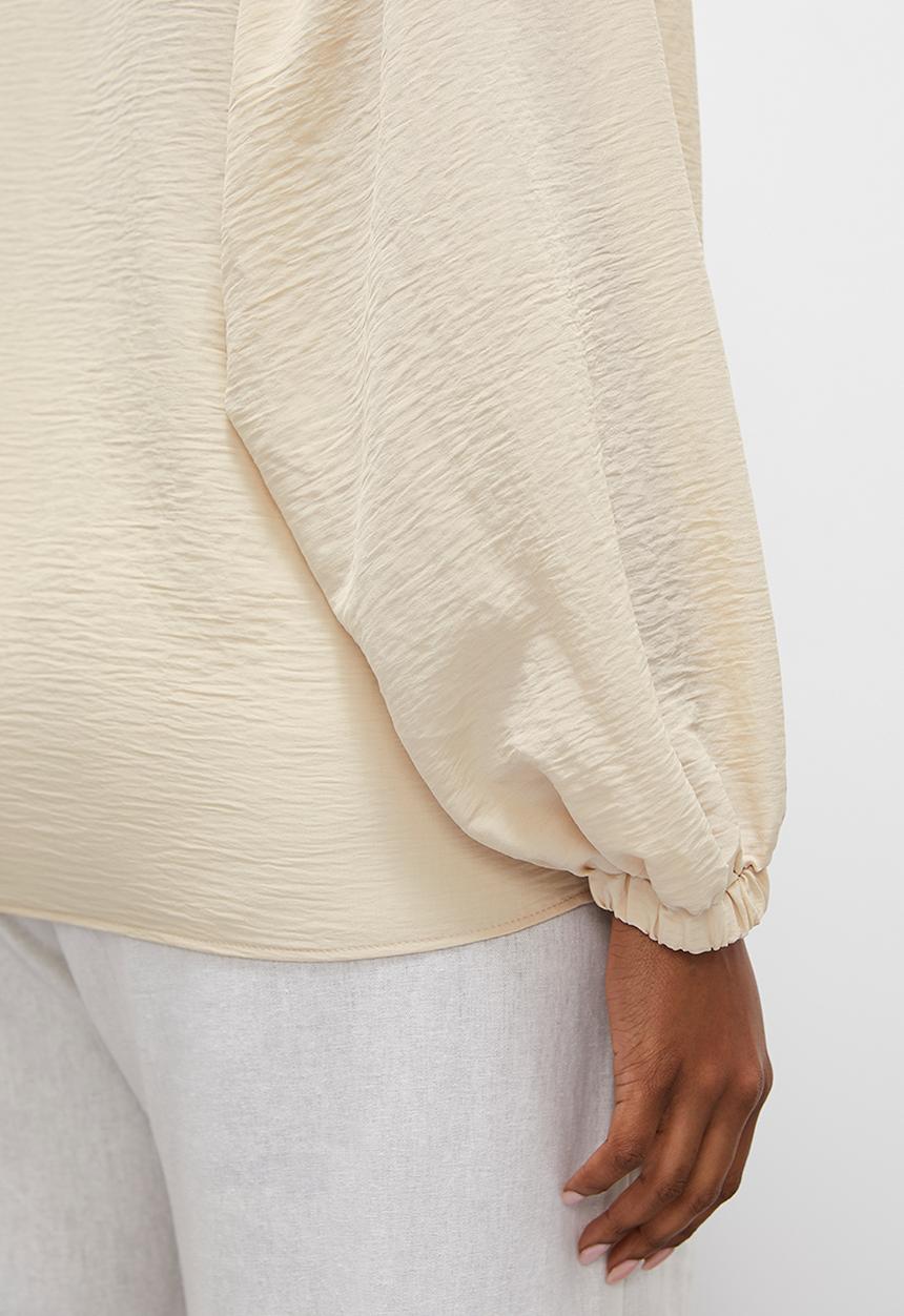 Superbalist - Balloon sleeve v-neck shell - perfectly pale