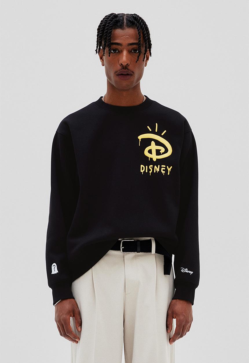 H&M - Loose fit sweatshirt - black/disney100