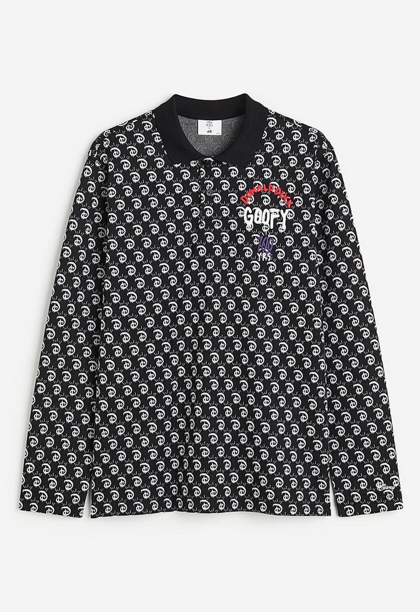 H&M - Regular fit jacquard-knit polo shirt - black/disney100