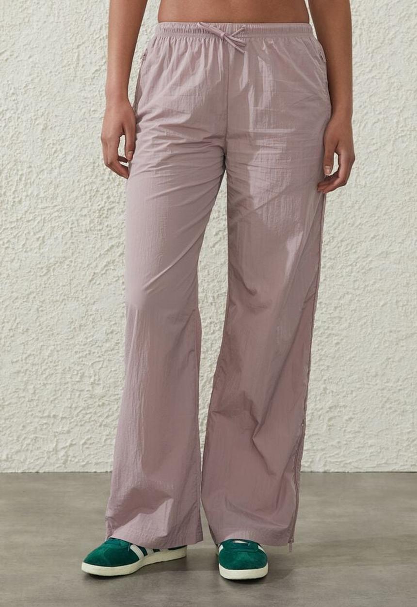 Cotton On - Warm up woven pant - mushroom pearl