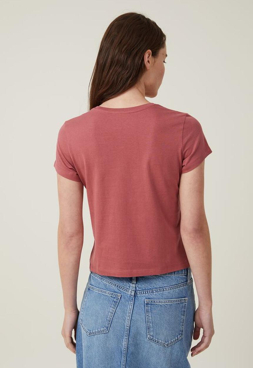 Cotton On - The 91 tee - light garnet